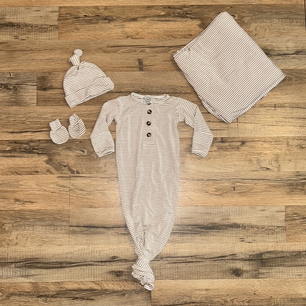 Wesley Newborn Hat Bundle (Gown)
